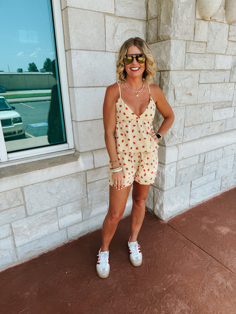 Strawberry Gingham Set